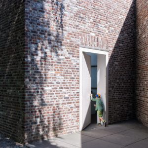 HEERICH 100 | DIE BEGEHBARE SKULPTUR