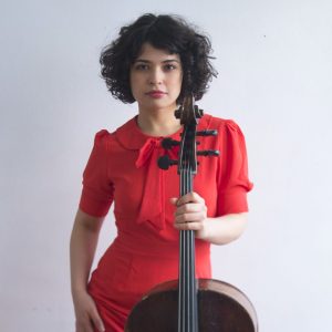 ana-carla-maza